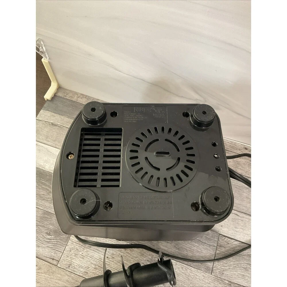 Ninja NJ600 3 Speed 1000 Watt Blender With Pulse Feature. Tested